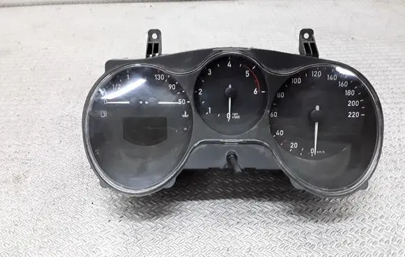 Seat Altea XL Speedometer (instrument cluster) 110080280010