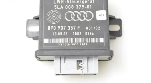 Audi Q7 4L Light module LCM 8P0907357F