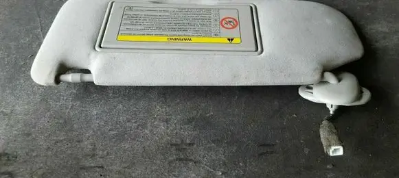 Toyota Avensis T250 Sun visor 7432005190