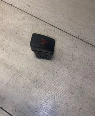 Honda Civic Hazard light switch M19155HZSS3N