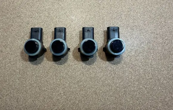 Mercedes-Benz E W213 Parking PDC sensor A0009055504