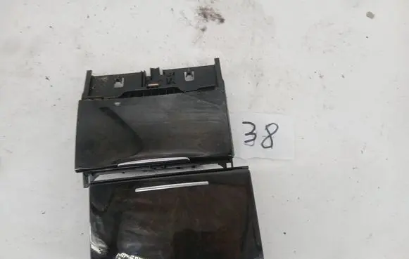 Mercedes-Benz CLS C218 AMG Glove box central console A2186800950 A2186800750