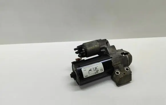 BMW 5 F10 F11 Starter motor 8515900 12418515900 0001148020