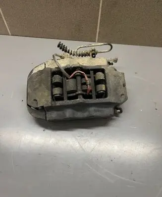 Audi Q7 4L Rear brake caliper 20767303