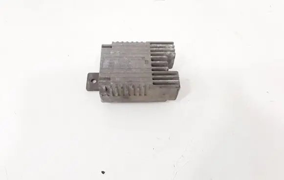 Mercedes-Benz A W168 Coolant fan relay A0275458032
