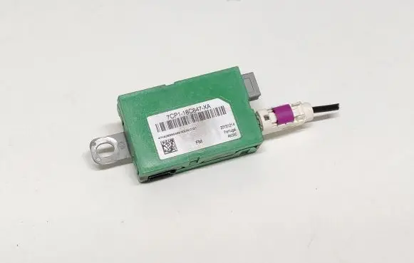 Ford Grand Tourneo Connect Aerial antenna amplifier 7CP118C847XA