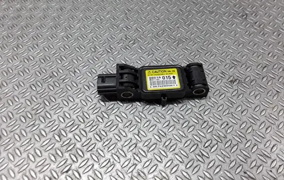 Mitsubishi Grandis Airbag deployment crash/impact sensor