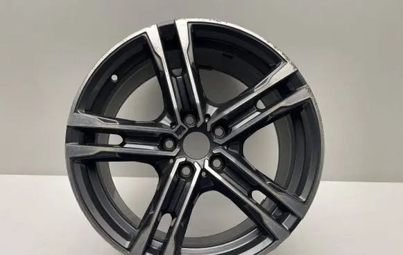 BMW 2 F44 R18 alloy rim 8092352