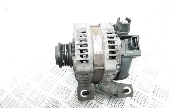 Volvo C30 Generator/alternator 30667051