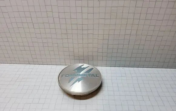Volkswagen Fox Non-original wheel cap 