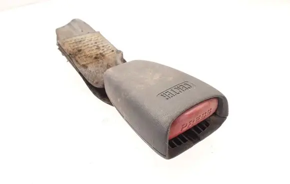 Mitsubishi Space Star Middle seatbelt buckle (rear) 319132
