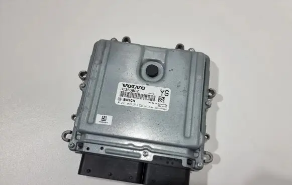Volvo V60 Engine control unit/module 31355882