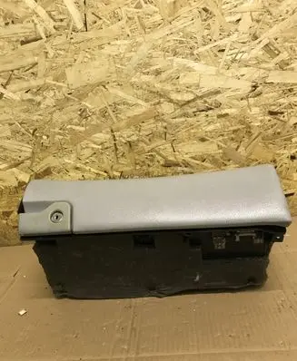 Mercedes-Benz C AMG W203 Glove box A2036800191