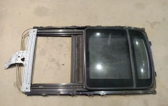 Subaru Outback Sunroof set 