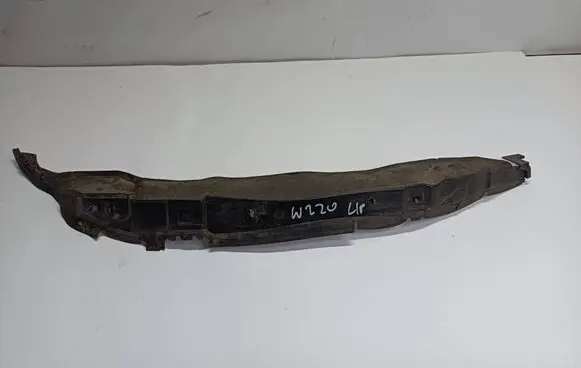 Mercedes-Benz S W220 Fender end trim 2208890625