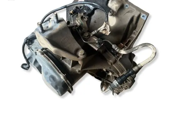 Ford Turneo Courier Manual 5 speed gearbox BA6R7002ABG T6TA1 190416000400