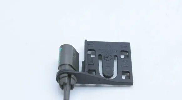 Volkswagen ID.4 Outside/external air temperature sensor 8Z0820535B