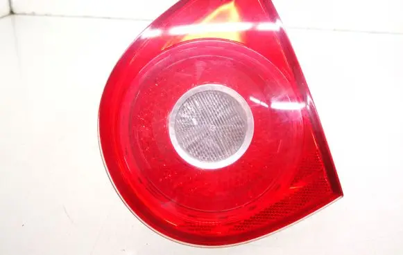 Volkswagen Golf V Tailgate rear/tail lights 1K6945094E