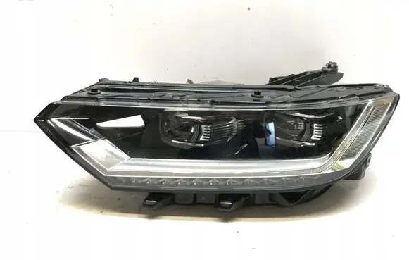 Volkswagen PASSAT B8 Headlight/headlamp 3G1941113A
