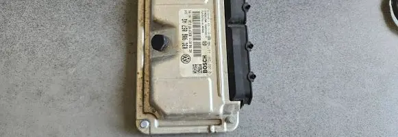 Seat Ibiza III (6L) Engine control unit/module 03C906057AG 0281201667