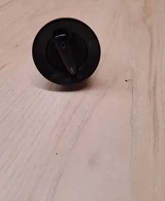 Light switch