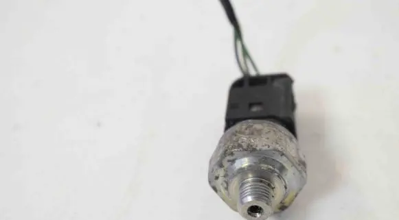 Air conditioning (A/C) pressure sensor
