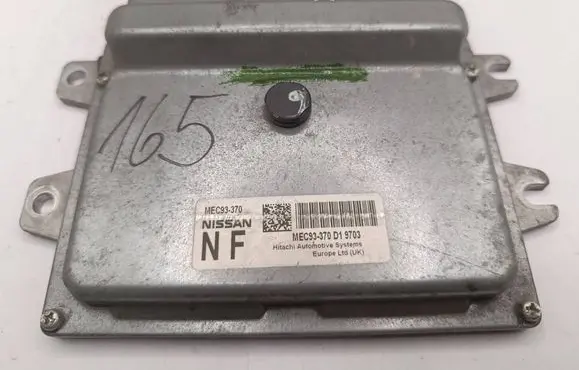 Nissan Qashqai Engine control unit/module MEC93370