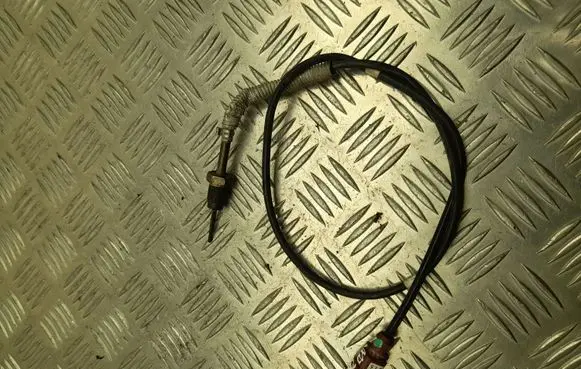 Volkswagen PASSAT B8 Lambda probe sensor 05E906088D