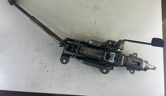 Jeep Compass Steering wheel axle 05057197AA