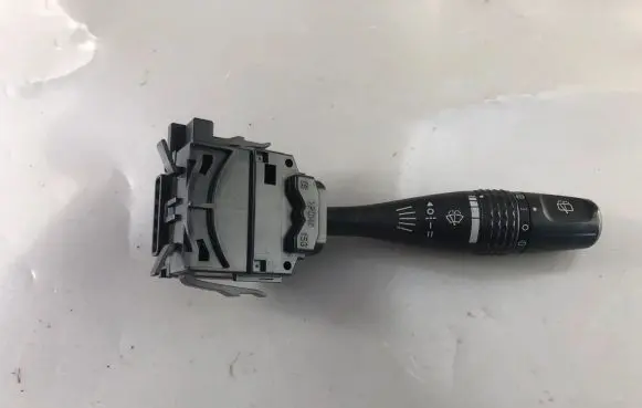 Mitsubishi Pajero Pinin Wiper switch C52CS67