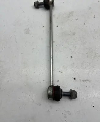 Renault Captur II Front anti-roll bar/stabilizer link 546181477R