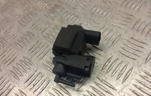 Audi A6 S6 C7 4G Turbo solenoid valve 059906629D