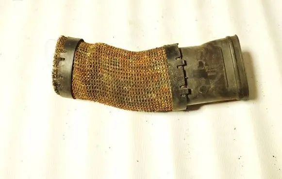 Mercedes-Benz CLS C219 Air intake hose/pipe 020592