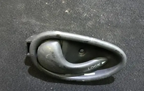Fiat Doblo Front door interior handle t044