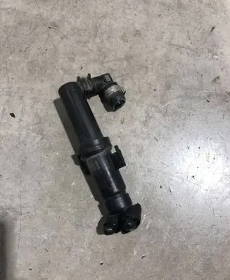 Audi A3 S3 8P Headlight washer spray nozzle 8P0955102B