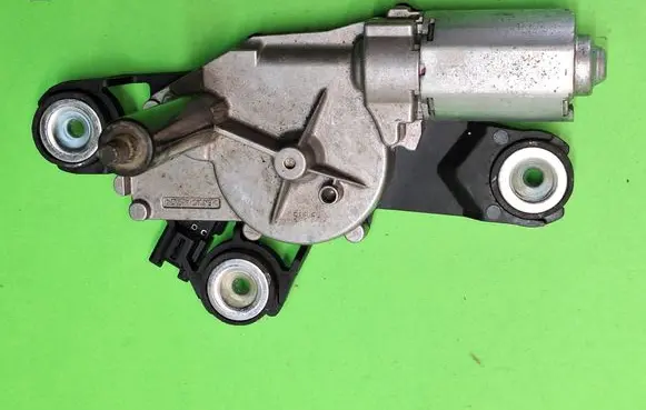 Ford Focus C-MAX Rear window wiper motor 0390201205 HH68 AZL00V
