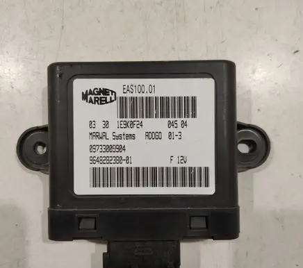 Peugeot 406 Fuel injection pump control unit/module 09733009904 964828238001
