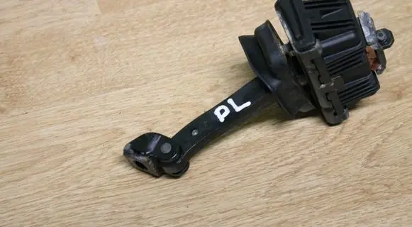 BMW 3 E90 E91 Front door check strap stopper 7176807
