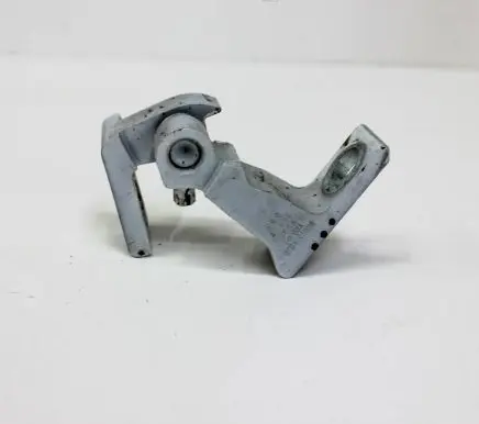 Volkswagen Golf VII Front door upper hinge 8K0831402G
