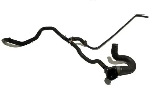 Coolant pipe/hose