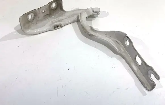 Skoda Fabia Mk3 (NJ) Engine bonnet/hood hinges 6V0823301