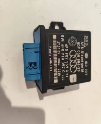 Audi A4 S4 B7 8E 8H Light module LCM 5DF00888625 4F0907357C 4F0910357C