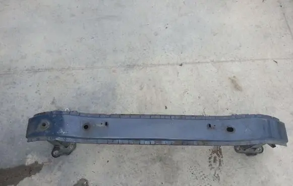 Volvo V50 Front bumper support beam 