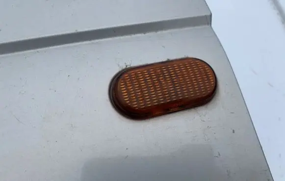 Renault Scenic I Front fender indicator light