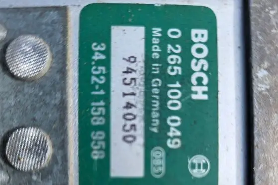 BMW 5 E39 ABS control unit/module 0265100049 94514050