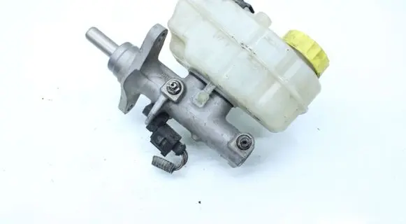 Seat Ibiza IV (6J,6P) Master brake cylinder 6R0611301A