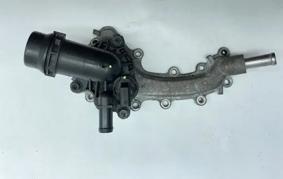 Chrysler Pacifica Thermostat housing 04893794AE 04893794 68217305AF