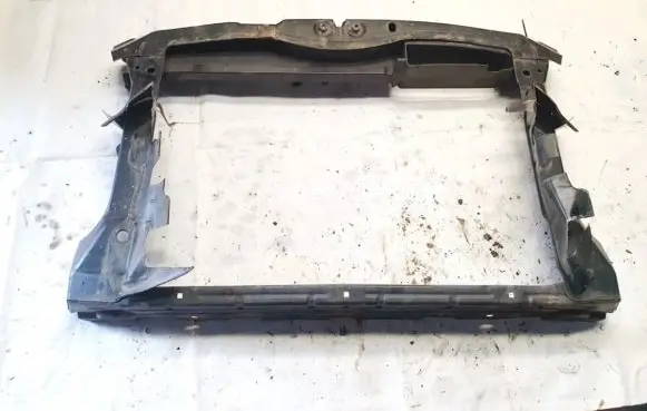 Renault Scenic I Radiator support slam panel