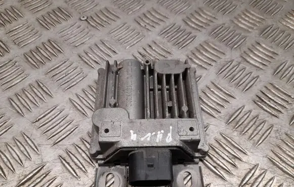 Porsche Panamera (970) Fuel injection pump control unit/module 7P0906093