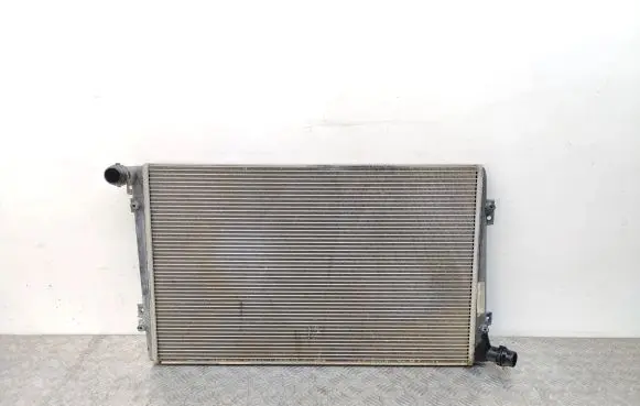 Volkswagen Caddy Coolant radiator 3C0121253S